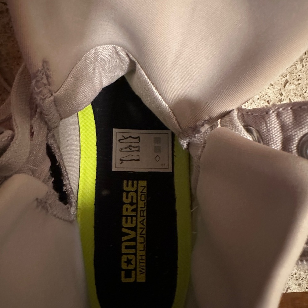 Converse Chuck Taylor Gray Patterned High-Top Sne… - image 5